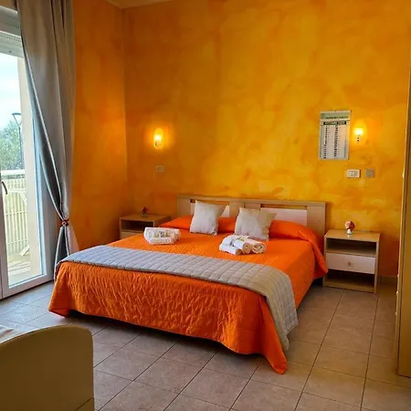 Summer Dream Aparthotel 3*