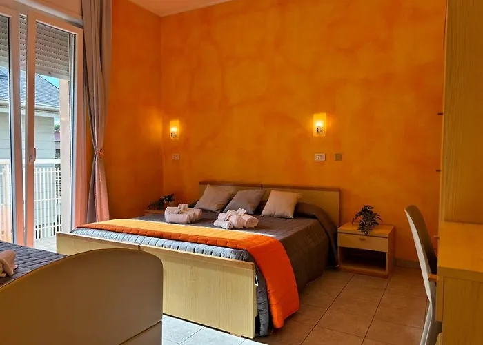 Summer Dream Aparthotel 3*